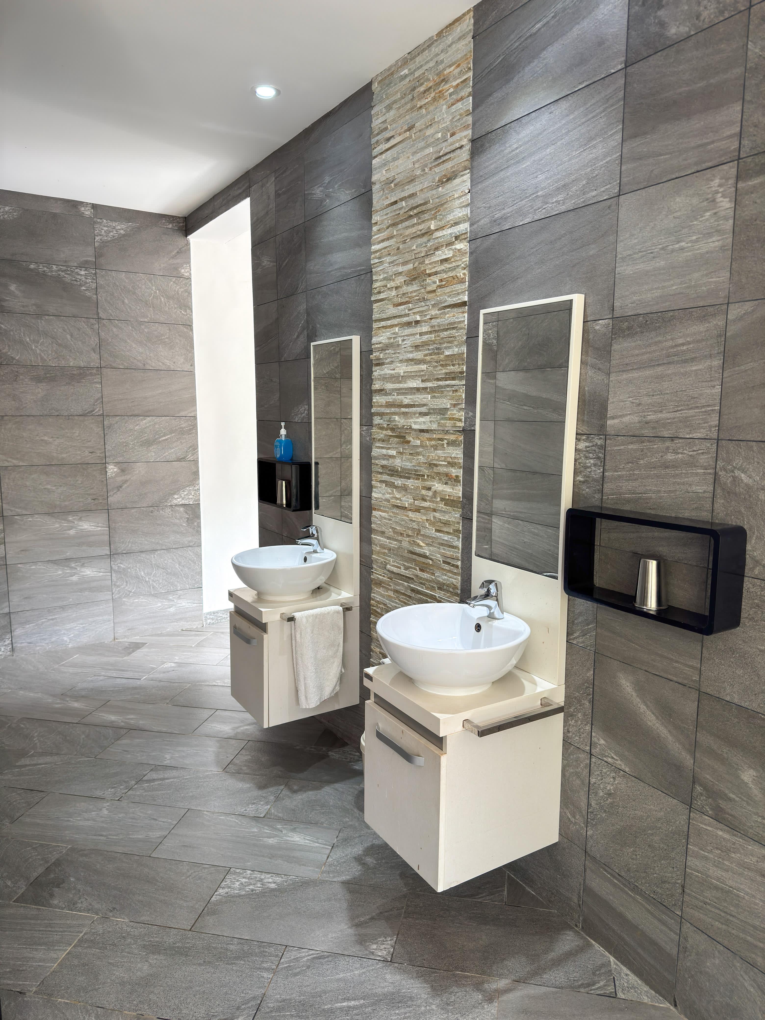 Image of Grand Luxe Villa, 3BR 6b53afbd-b3d8-4690-a5e8-7220042d41e6
