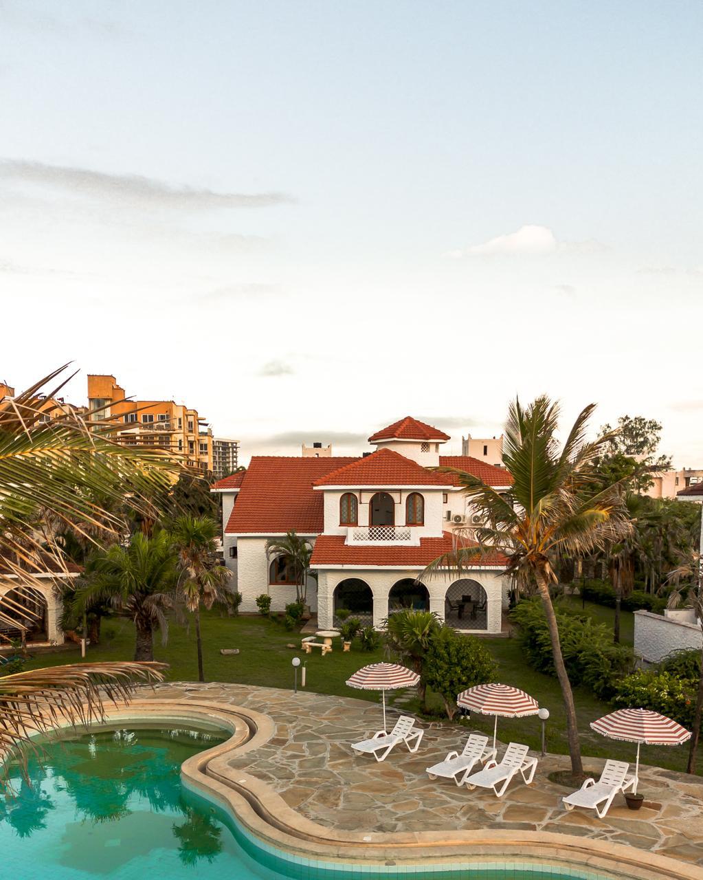 Image of Creek Villa, 5BR 98f3baa0-0985-428e-900b-d8a995a91a04