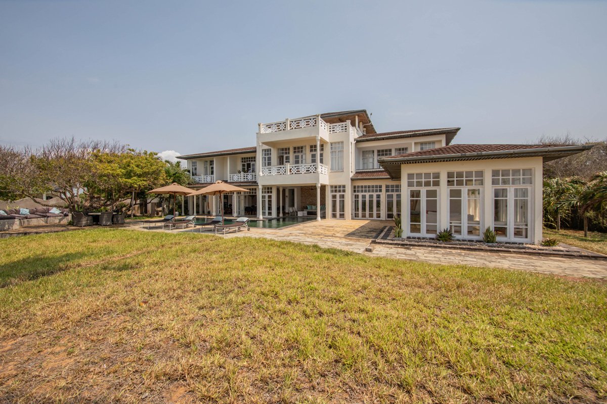 Paradise Found, 5BR Beachfront