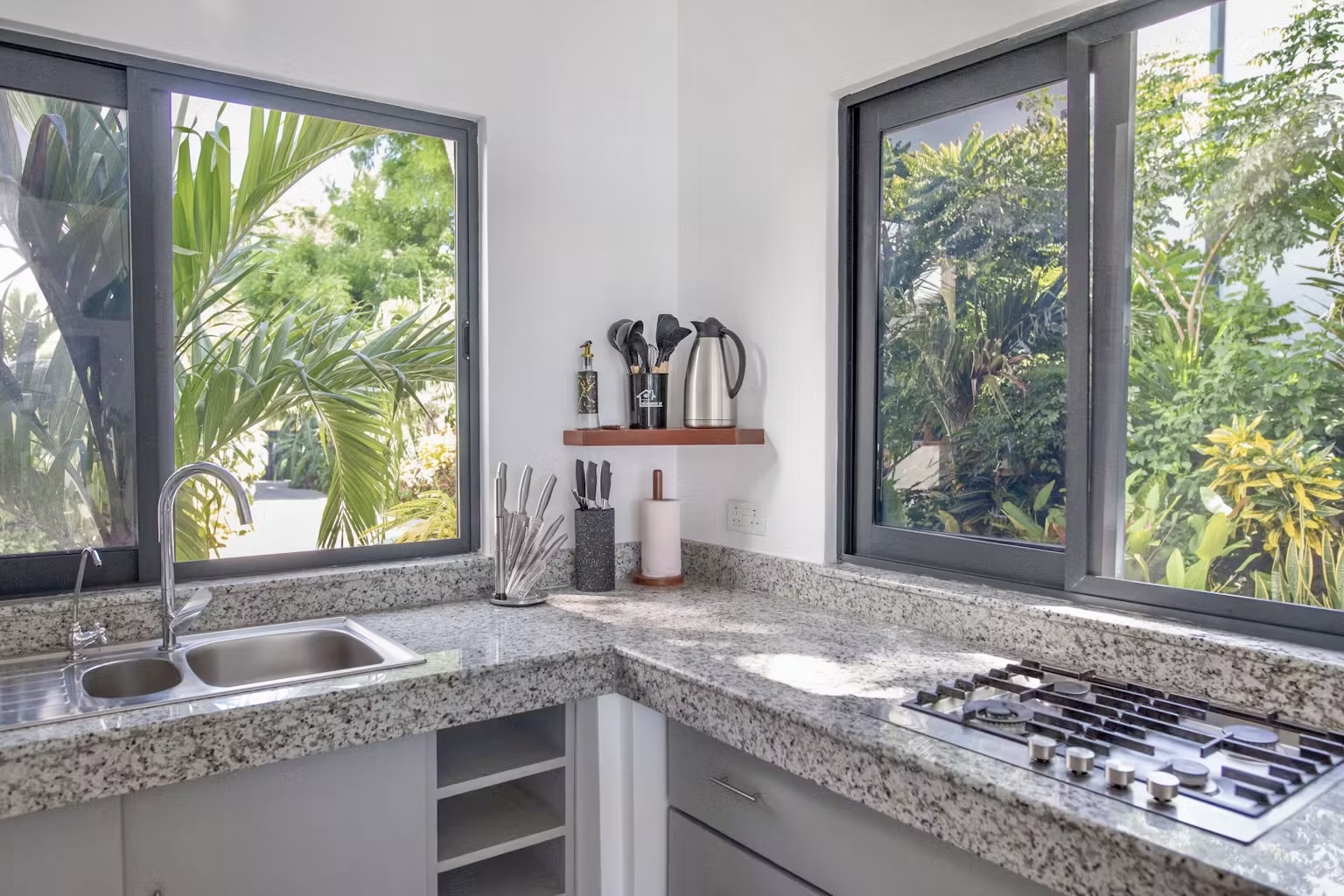 Image of Reef Cottage 806410ba-1e76-41ad-b97e-79dbbc575d64