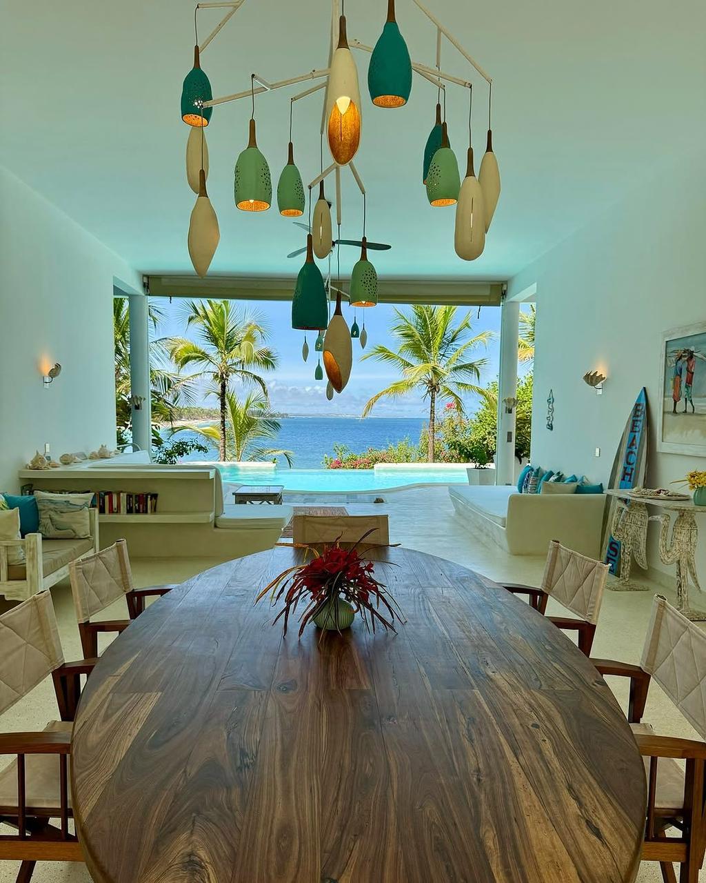 Image of Silversans Beach House, 5BR a048a3b4-0b83-43eb-a829-40b4059734cf
