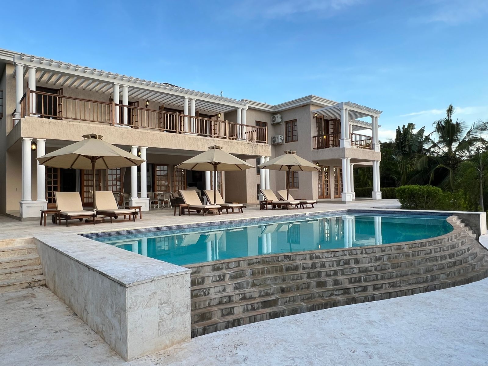Sunrise Villa 1
