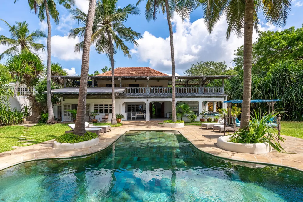 House on the Beach, 4BR