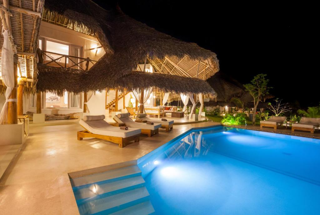 Image of The Turtle House 801045f4-b88e-4b5a-8484-f66b0fce6492