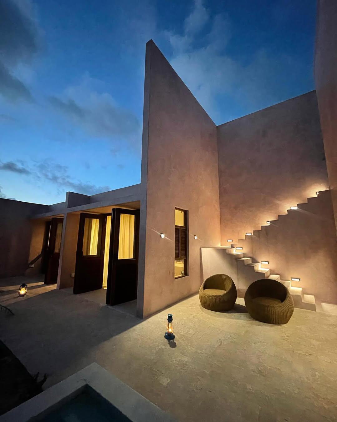 Image of Ua House 21e98bb9-8784-40c1-a1cd-33d667810c1f