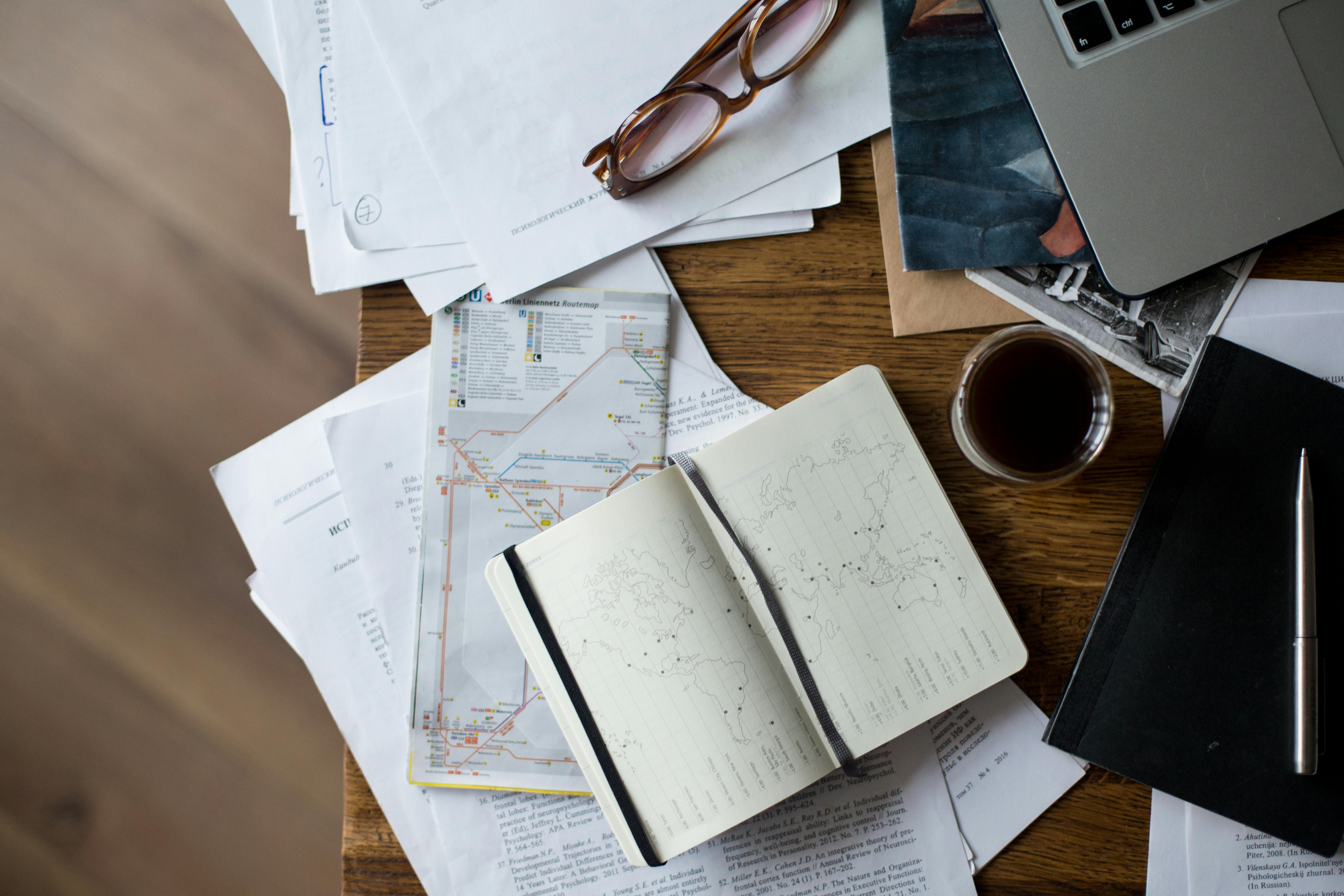 The Traveller's Tale: The Art of Holiday Shopping